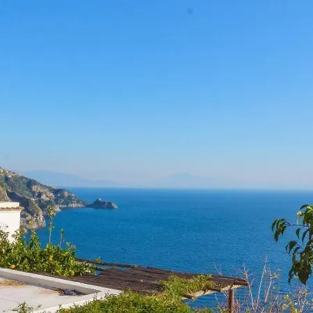 Sleeps 2 T721483 Praiano