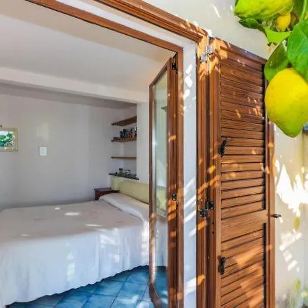 Sleeps 2 T721483 Appartement